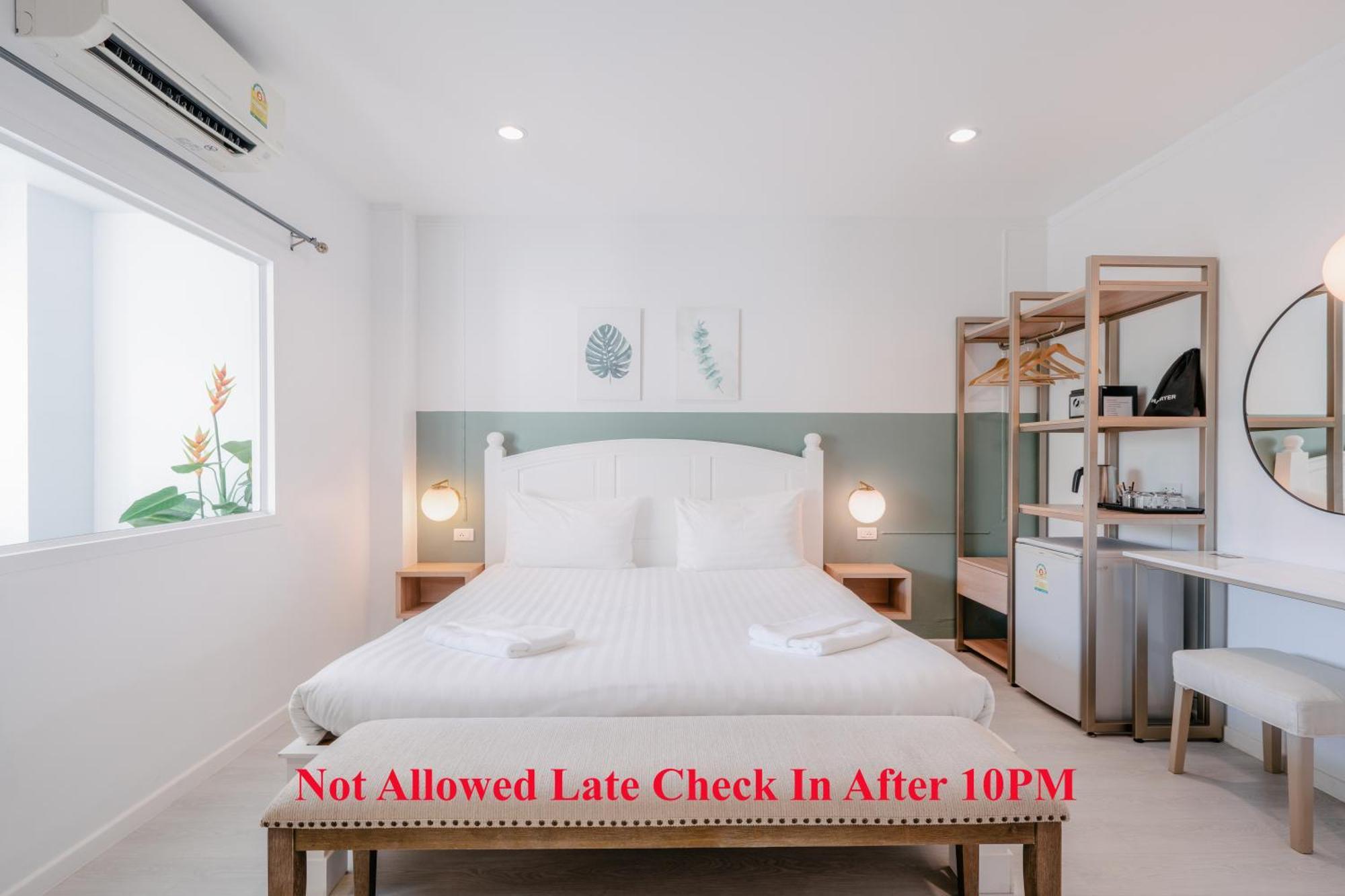 Baan Sutra Guesthouse Phuket Zewnętrze zdjęcie