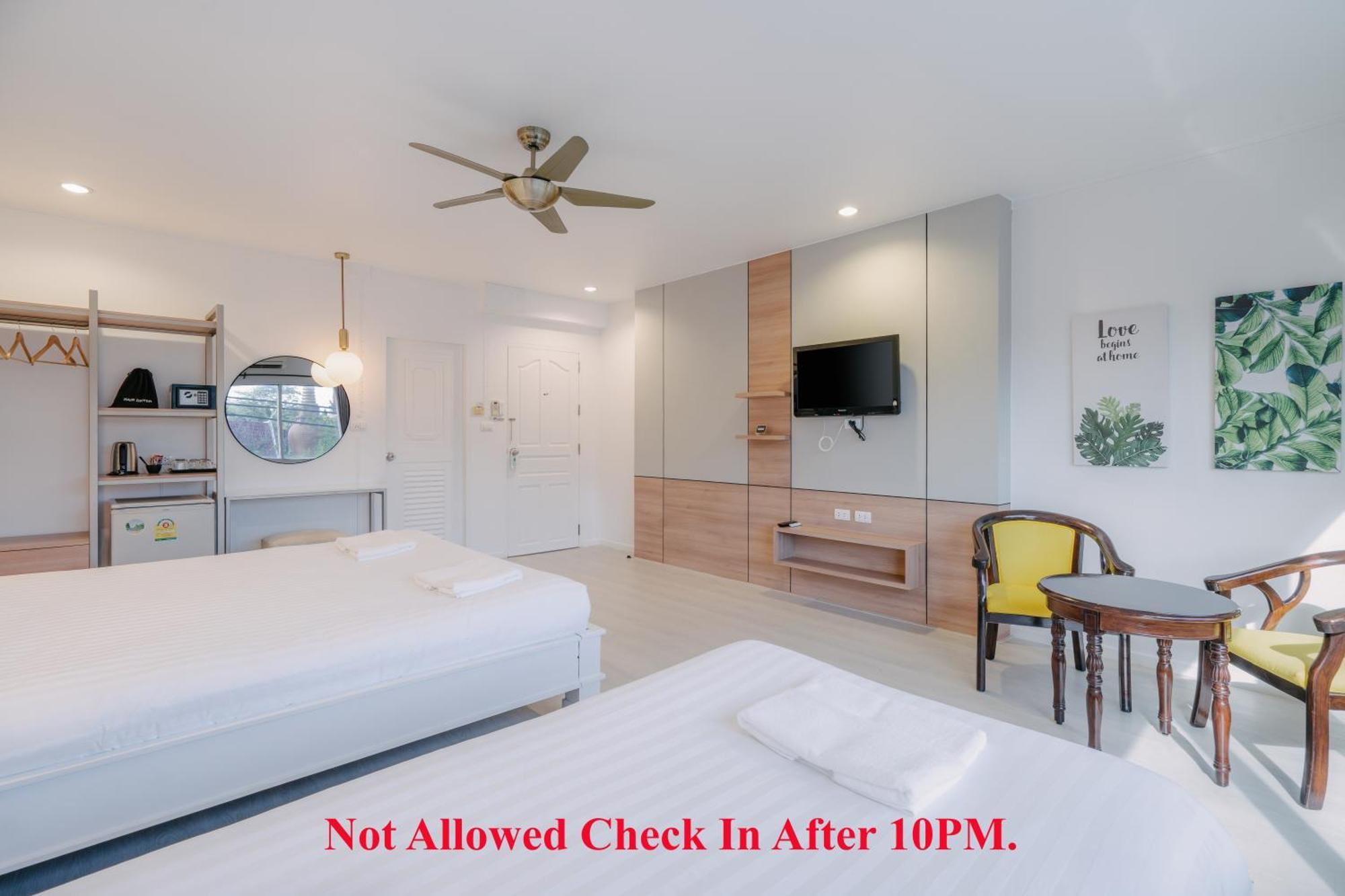 Baan Sutra Guesthouse Phuket Zewnętrze zdjęcie